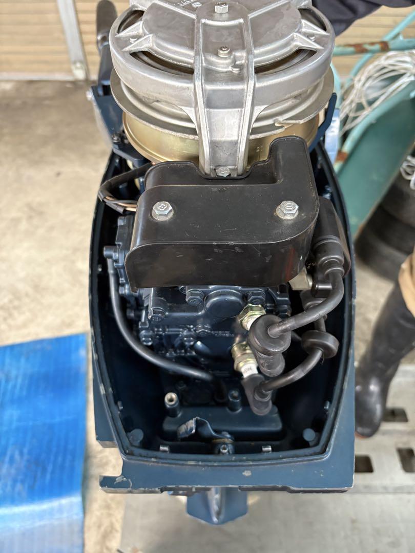 9.9 船外機