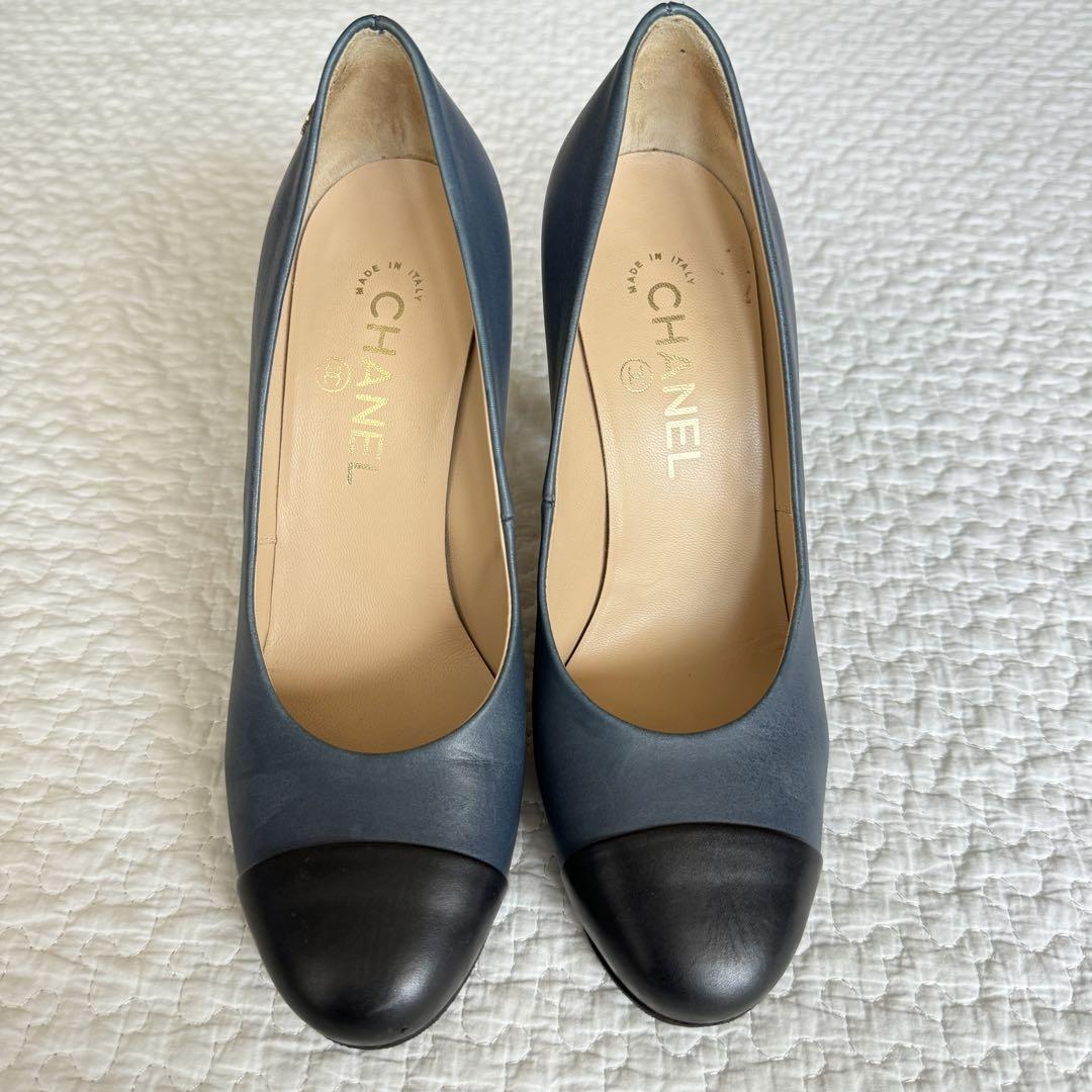 美品CHANEL ココマーク パンプス デニムブルー レザー 24.5cm 画像6