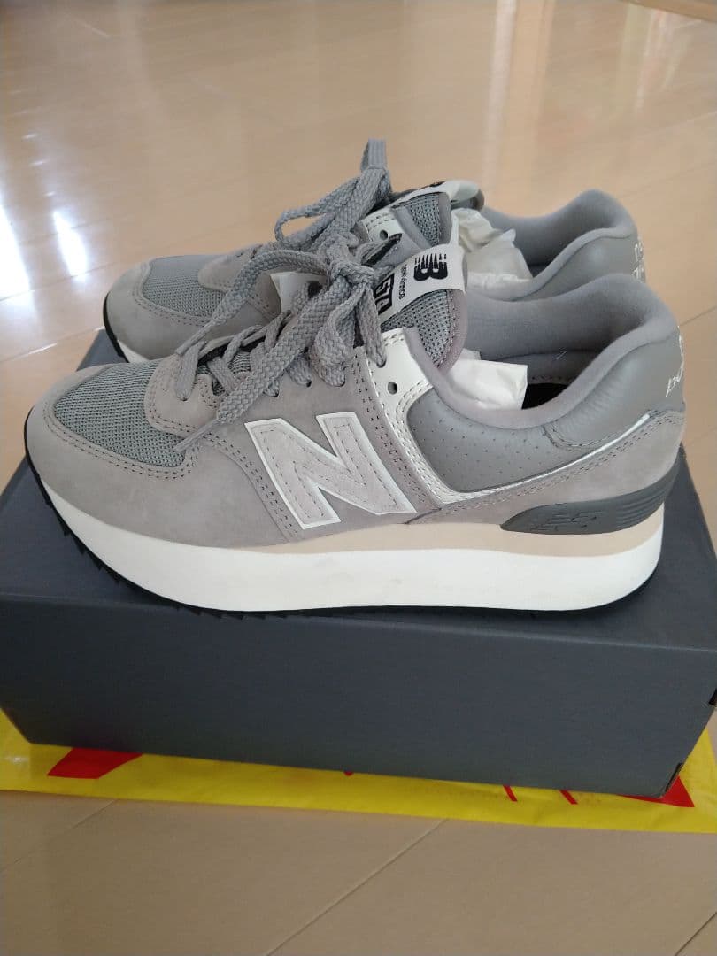 ニューバランス 厚底スニーカー WL574ZBA ニューバランス 厚底スニーカー WL574ZBA