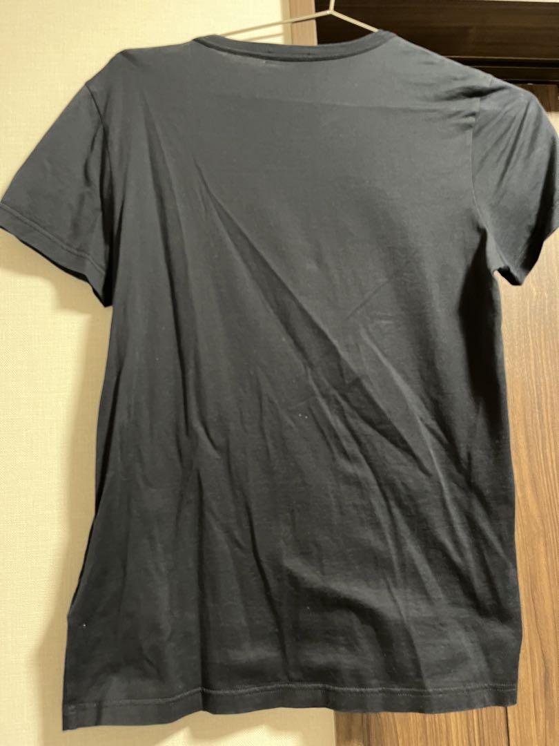 MONCLER モンクレールTシャツ 黒 エンボスロゴ ハイブランドTシャツ