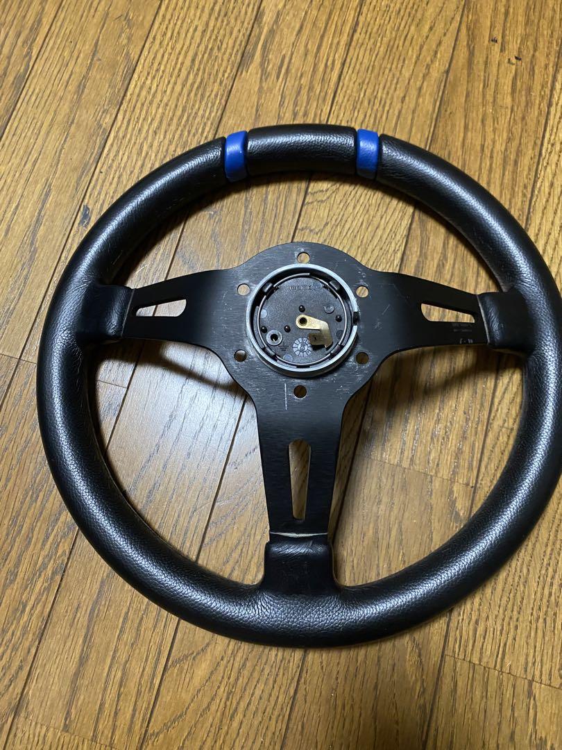 momo ドリフティング 正規品 ブルー 33パイ ディープコーン ステアリング