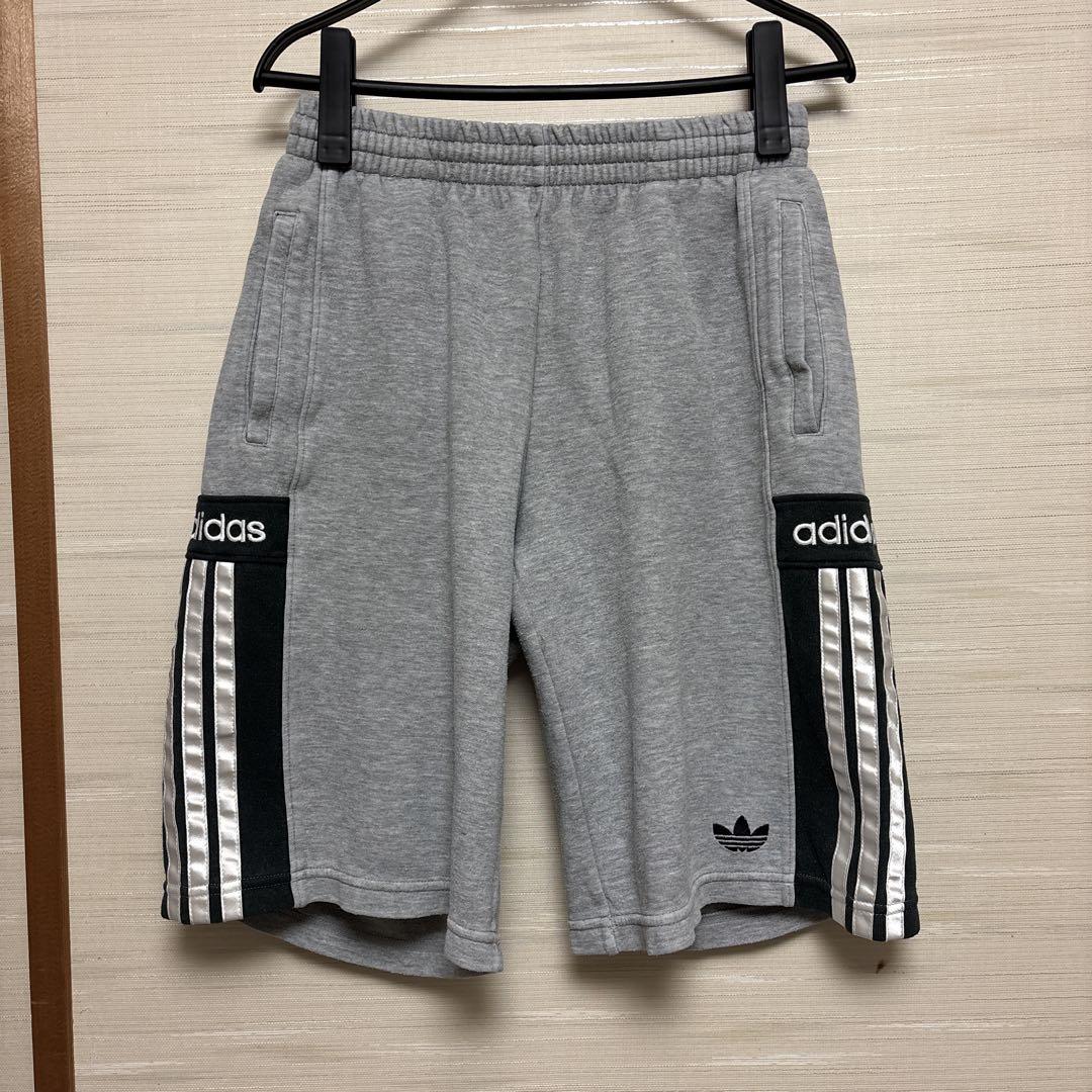 激レア　adidas ハーフパンツ　刺繍　トレフォイル　ヴィンテージ　デサント