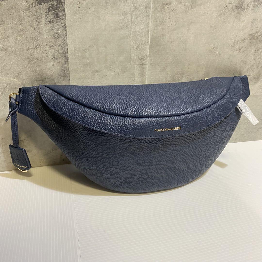 MAISON de SABRÉ ネイビー ボディバッグ MAISON de SABRÉ ネイビー ボディバッグ