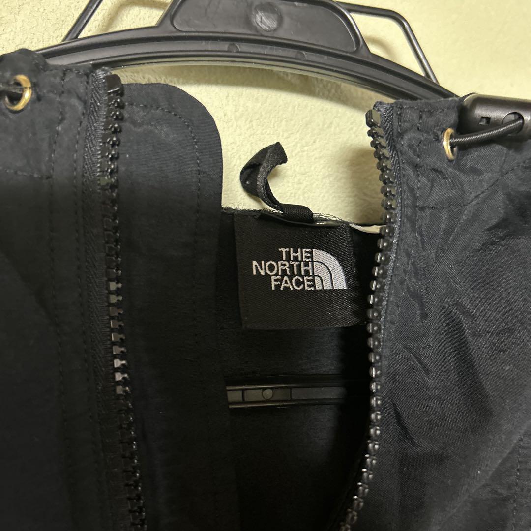 THE NORTH FACE ブラック ナイロンジャケット