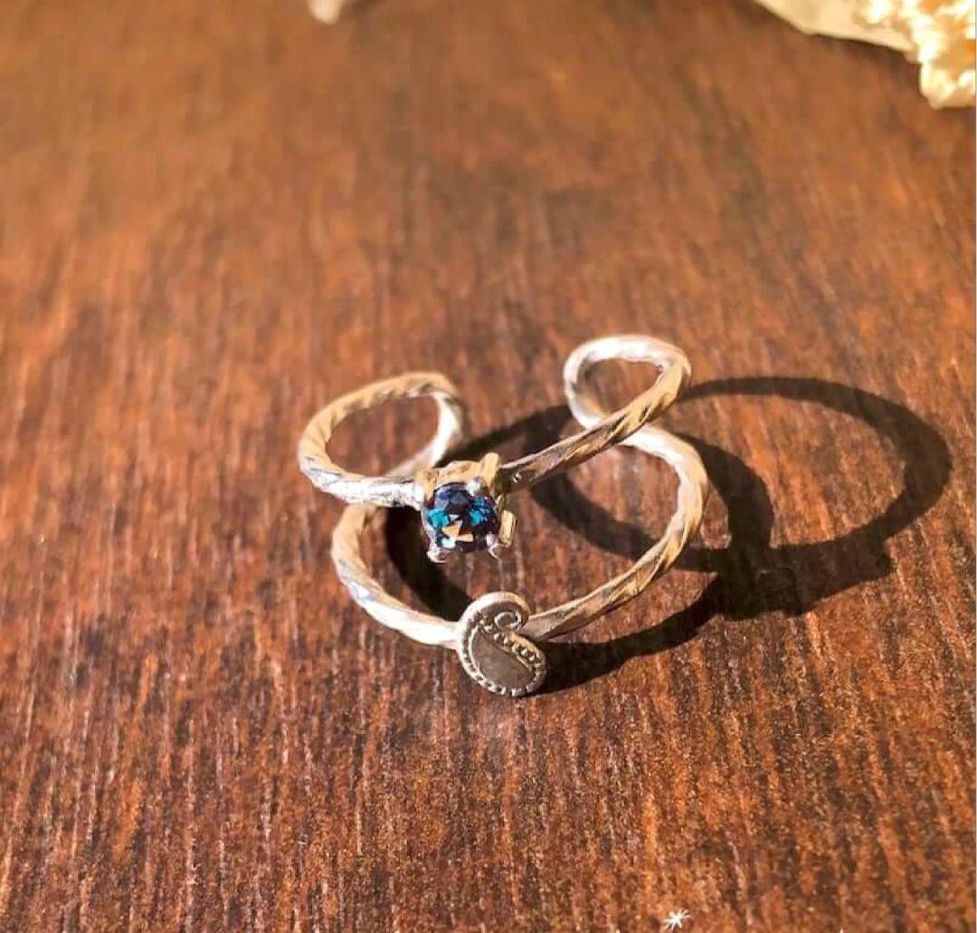 アレキサンドライト リング目立った傷や汚れなし