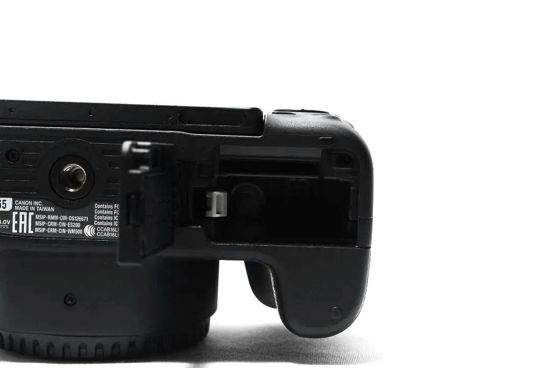 ショット数わずか3700枚♡Canon キャノン X70 標準&望遠レンズ