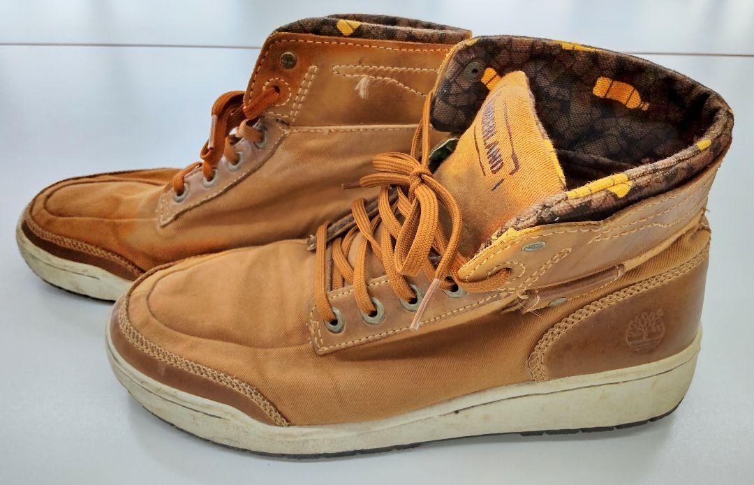 Timberland ブラウン ハイカットシューズ