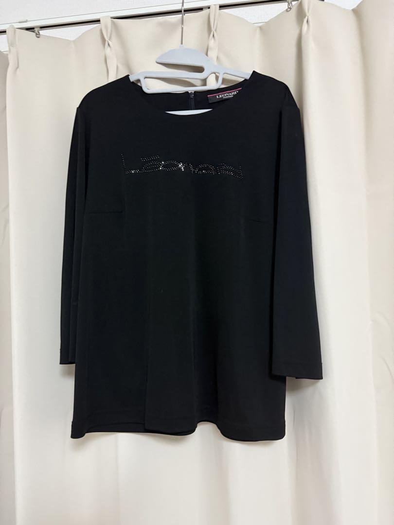 レオナール LEONARD 黒　トップス レオナール LEONARD 黒 トップス - メルカリ