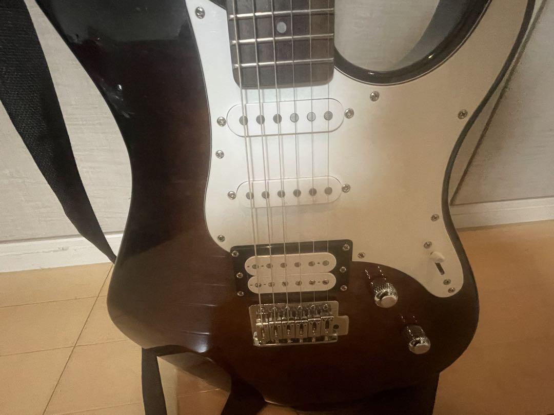 エレキギター　ヤマハパシフィカ　PACIFICA212VQM ケース付き
