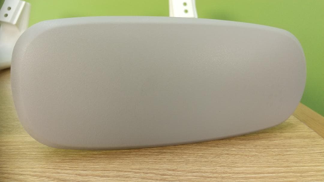 jo オカムラ シルフィー用アジャストアーム(可動肘) ホワイト 純正品