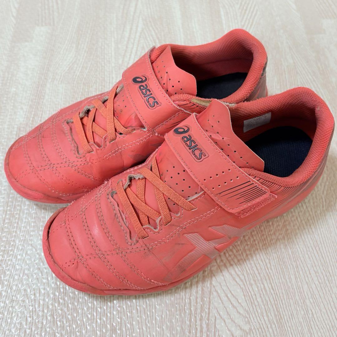 大量入荷 サッカーシューズ asics】 オレンジ メルカリ - 20cm シューズ