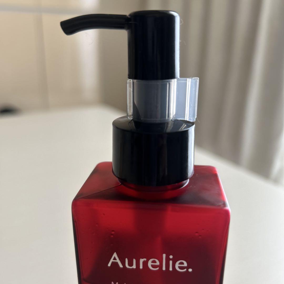 クレンジング・メイク落とし Aurelie Moisturizing Oil CleansingWater 61iOF2hW6xL._AC_SY200_QL15_.jpg