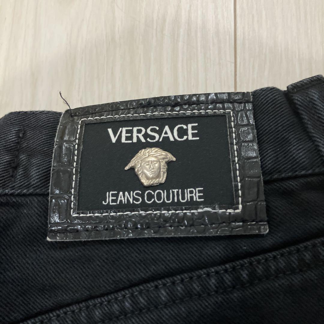 美品！Versace jeans couture ストレートデニムパンツ 104