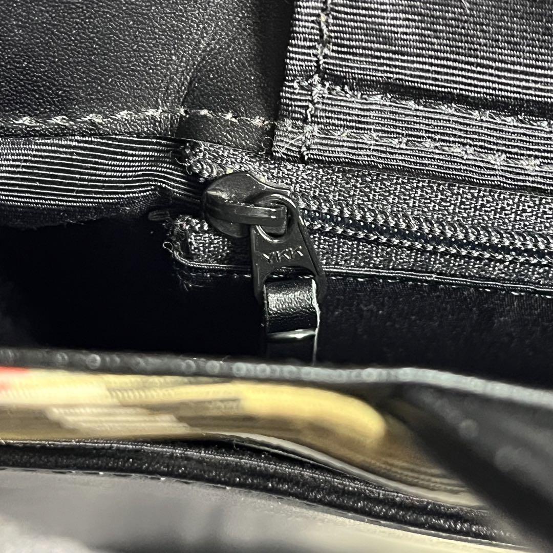 良品✨ Burberry トートバッグ 型押しロゴ チェーン レザー