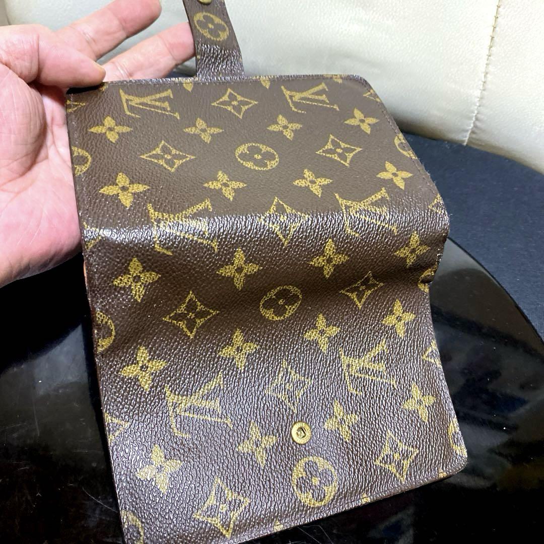 ③☆美品Ⓜ️サイズ♪モノグラム手帳型☆折れ財布