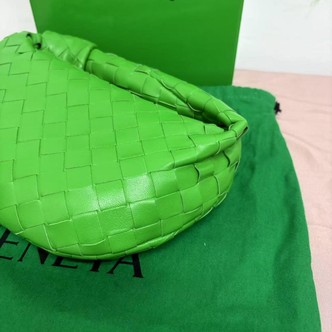 BOTTEGA VENETA ミニ・ザ・ジョディ グラス