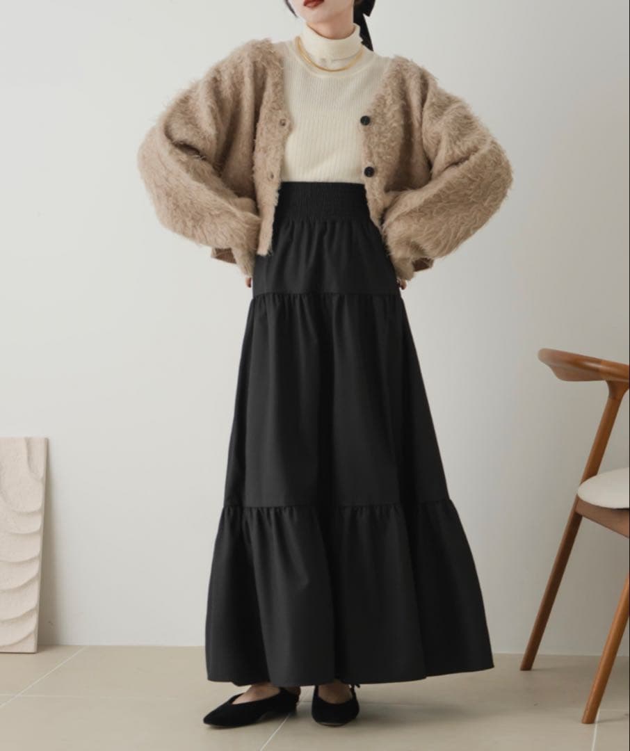 hinari シャーリングティアードスカートS hinari