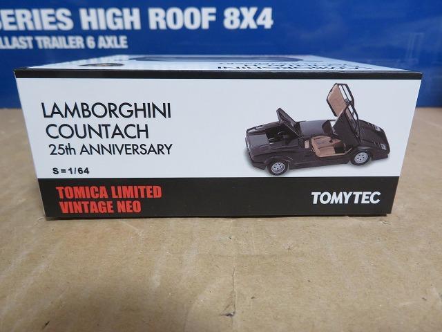 トミカリミテッドヴィンテージネオ ランボルギーニ カウンタック 25th 黒