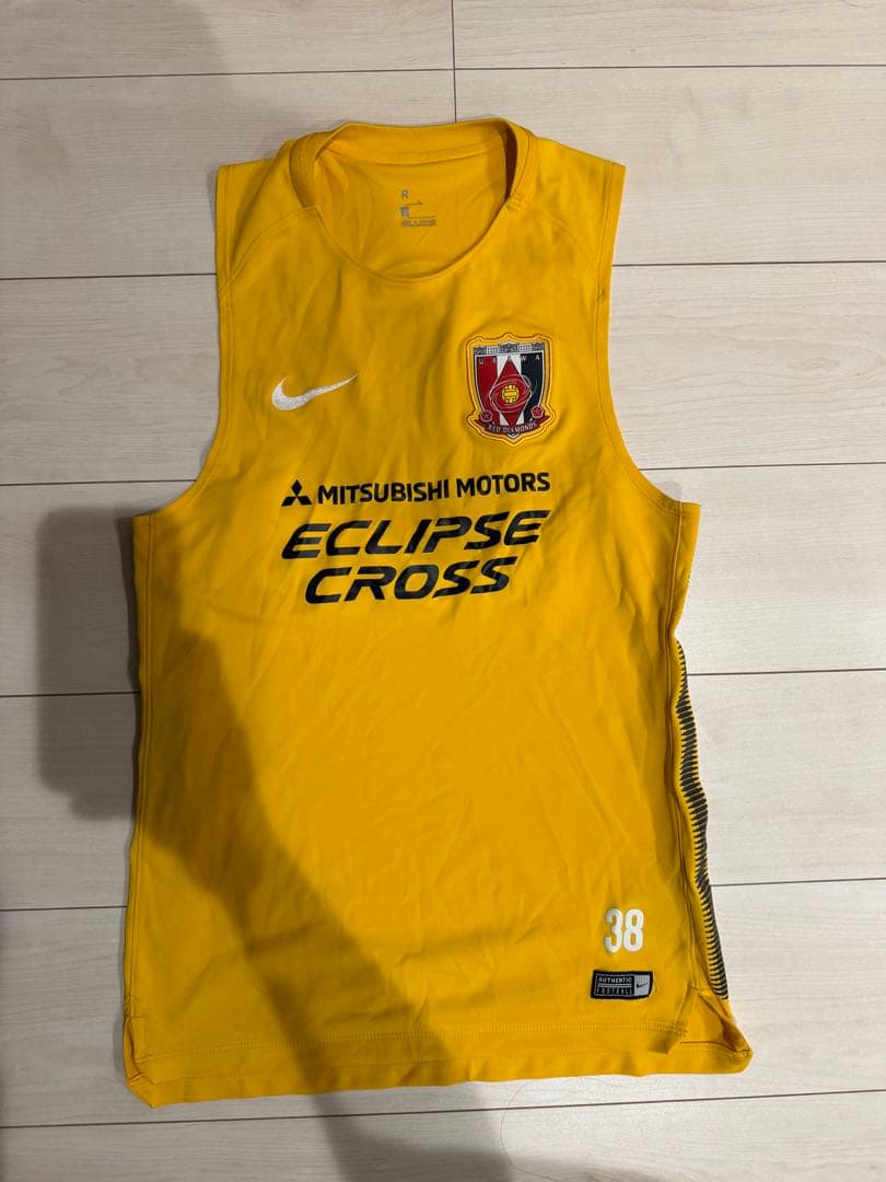 浦和レッズトレーニングウェア タンクトップ Mサイズ 支給品