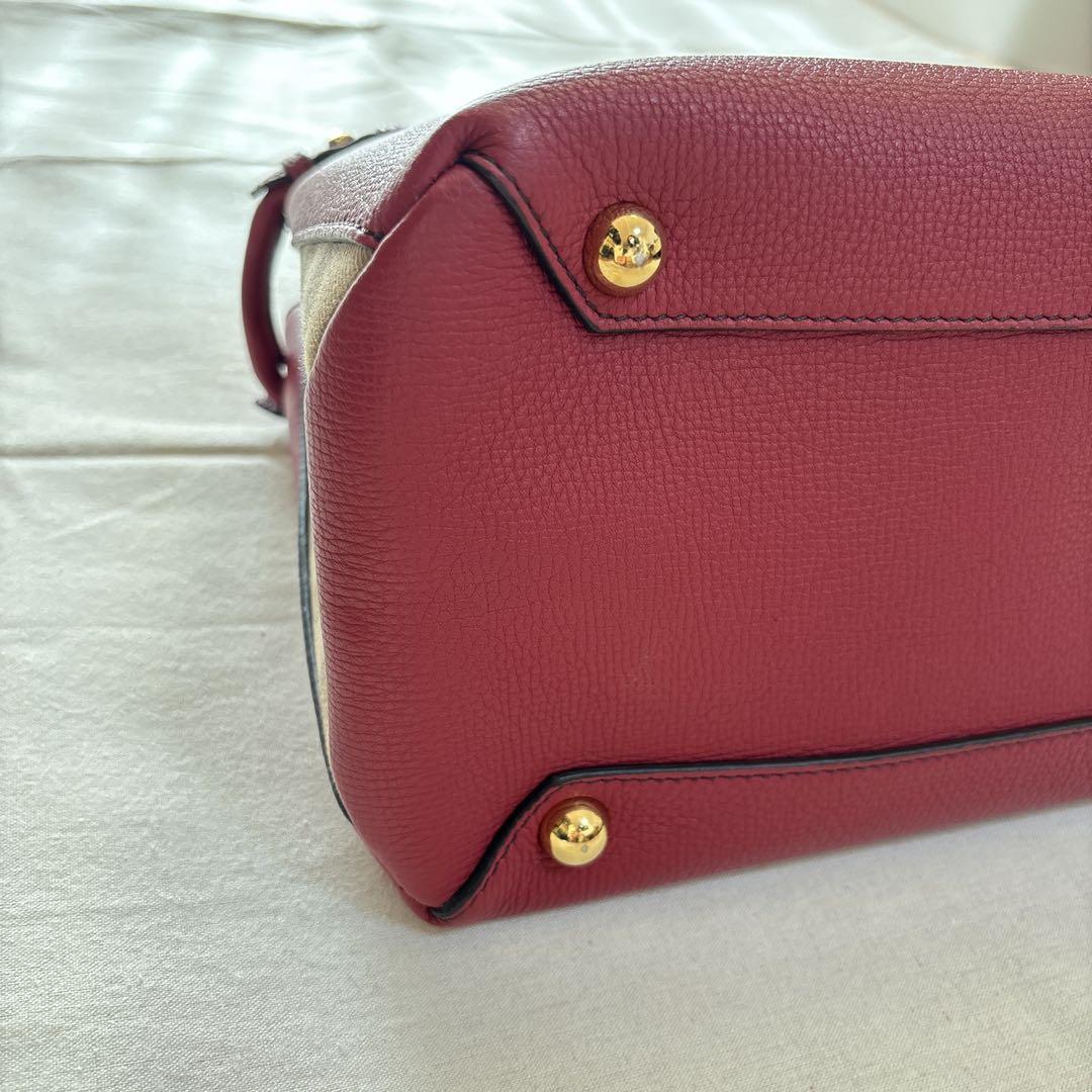 Burberry バーバリー　バナー　バッグ　ショルダーベルト付き Burberry バーバリーバナーバッグショルダーベルト付き