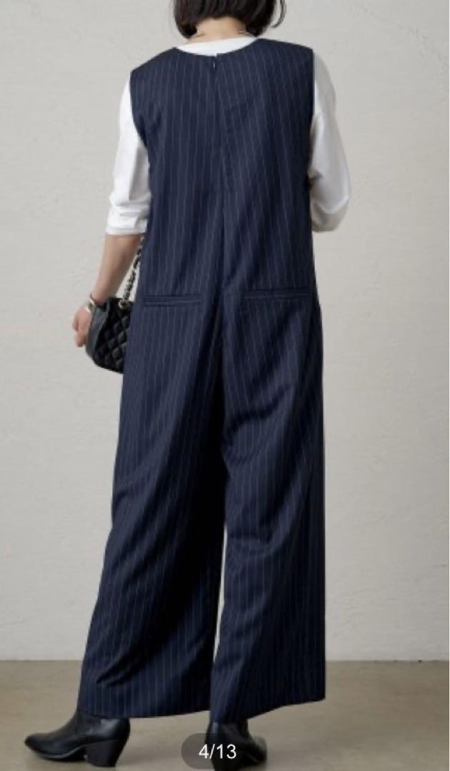 新品　Loungedress ラウンジドレス　Vネックオールインワン　ネイビー