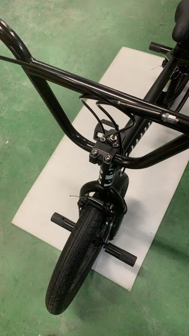 引き取り専用商品　AVASTA Bucchus BMX自転車20インチ