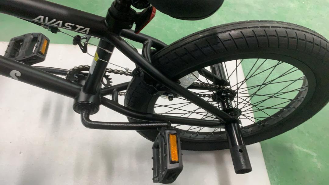 引き取り専用商品　AVASTA Bucchus BMX自転車20インチ