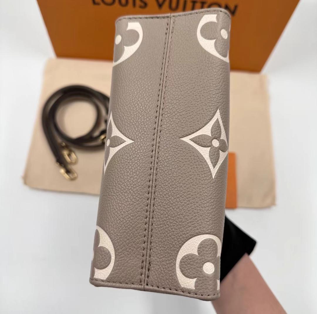 LOUIS VUITTON ルイヴィトン オンザゴー BB *-*- 画像7
