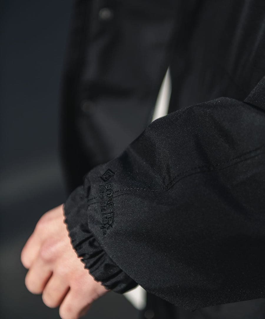 新品 アーバンリサーチ Foxfire × DOORS ゴアテックス ブルゾン 新品 アーバンリサーチ Foxfire × DOORS ゴアテックス ブルゾン