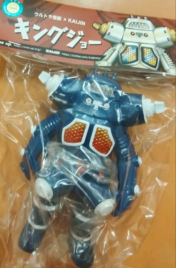 KAIJIN キングジョー クリア 未開封品 ソフビ ウルトラセブン KAIJIN キングジョー ブルー 未開封品 ソフビ ウルトラセブン