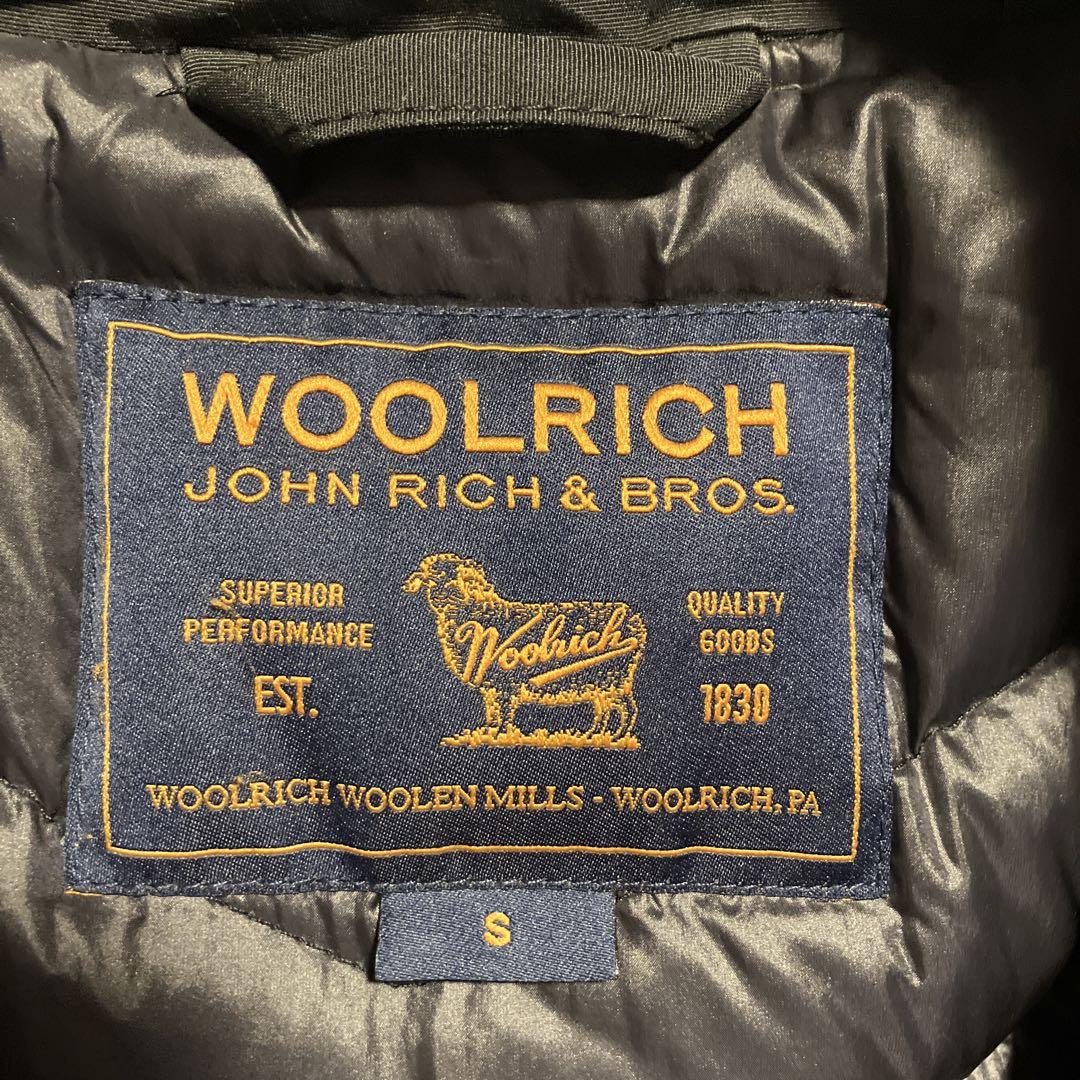 Woolrich ブラック ダウンジャケット S