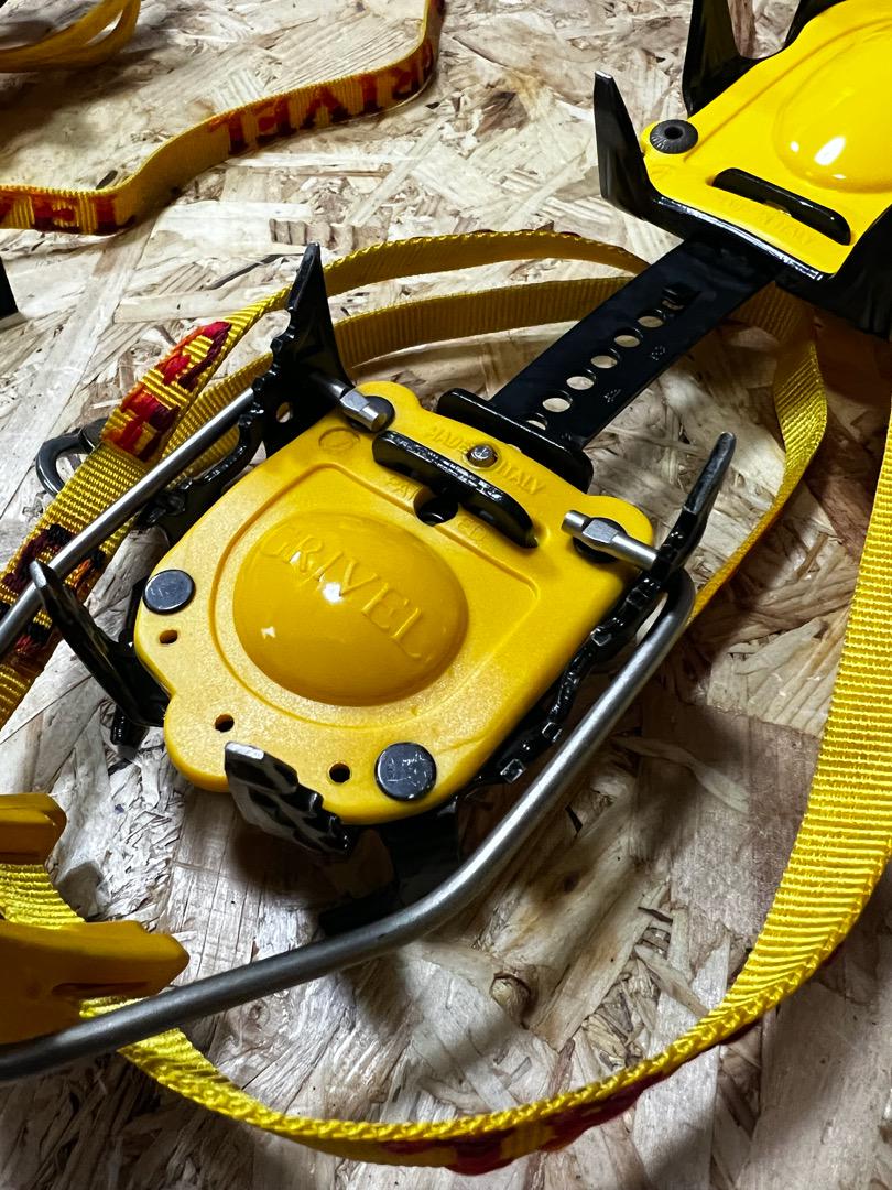 再入荷国産 グリベル 12本爪セミワンタッチ式 アイゼン|G12 ニューマチック SuAcB-m73285519364 2022低価