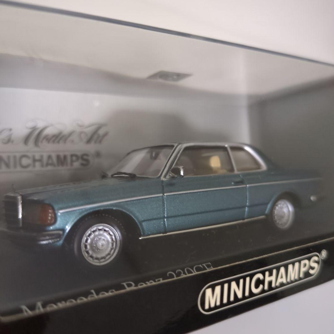 minichamps　mercedes-Benz 230CE