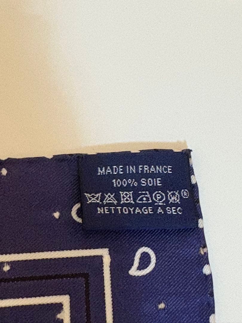 ほぼ新品未使用　エルメス　Hermes カレ55 バンダナ　レクレ　鍵