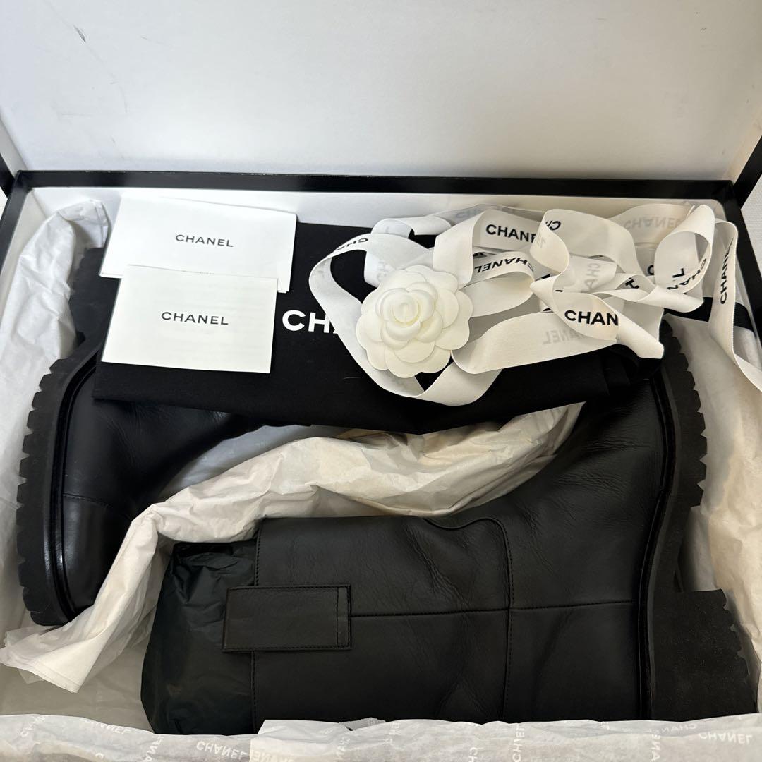 CHANEL エンジニアブーツ