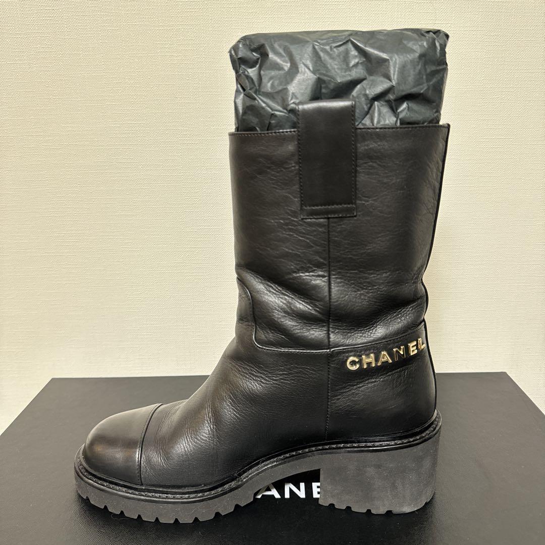 CHANEL エンジニアブーツ