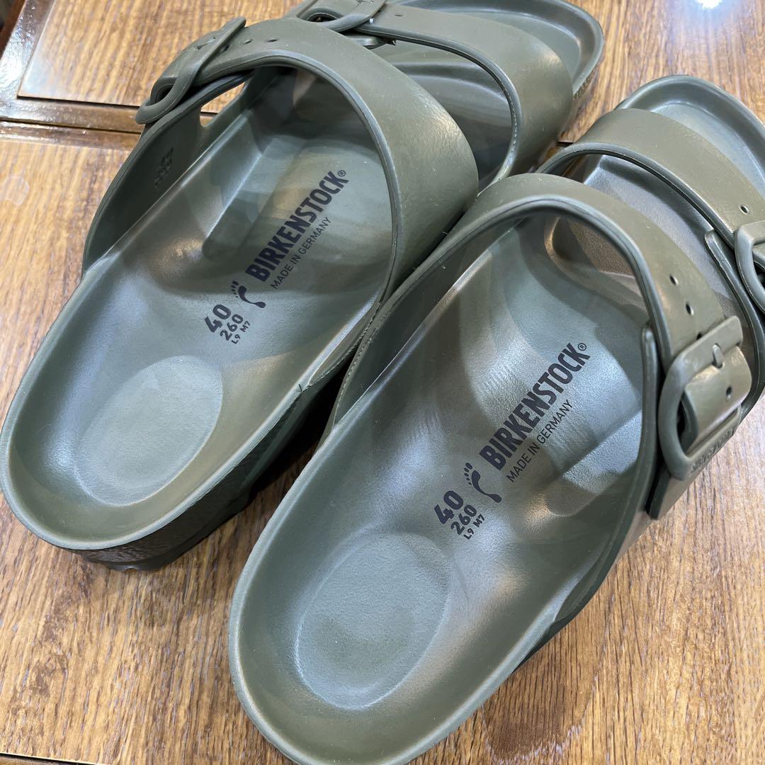 ビルケンシュトック　アリゾナEVA カーキ　40 新品　定価¥7150