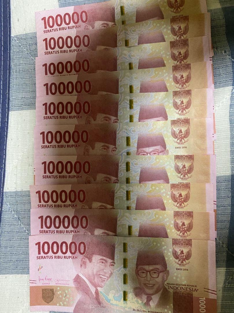 【正規品質保証】 100万ルピー インドネシア紙幣10万ルピー札10枚 - 旧貨幣/金貨/銀貨/記念硬貨