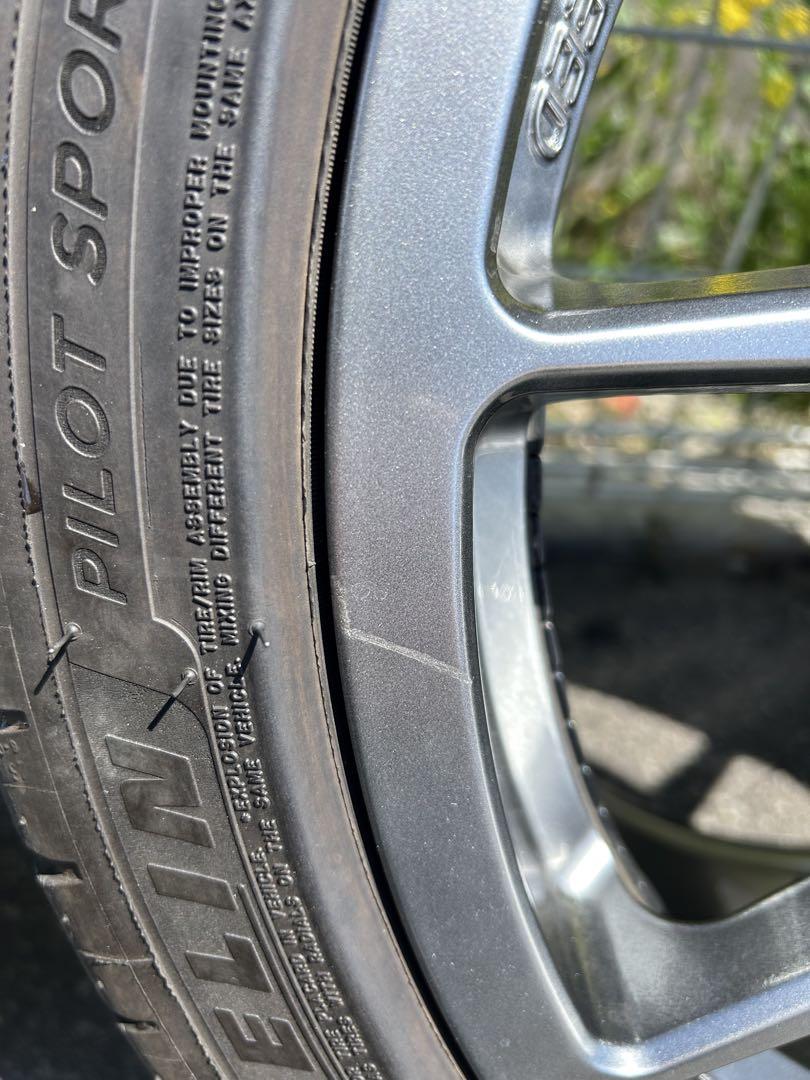 Neuspeed RSe10 18インチ