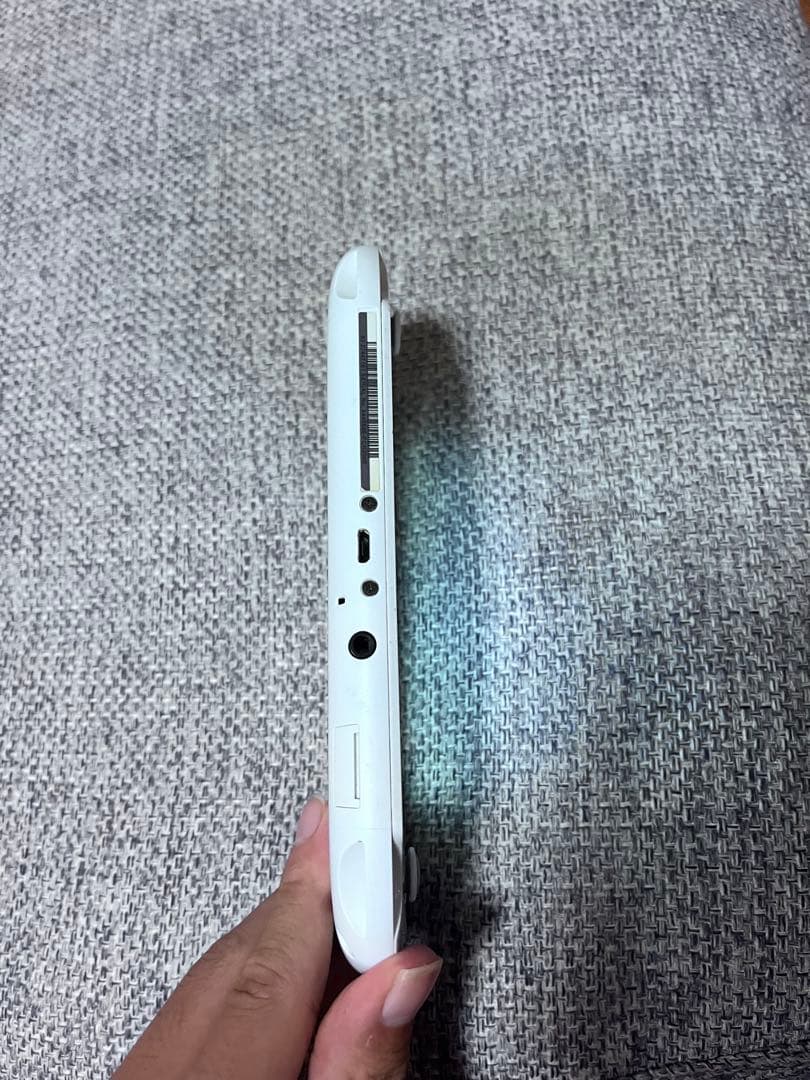 PS Vita ホワイト FINAL FANTASY X/X-2 HD