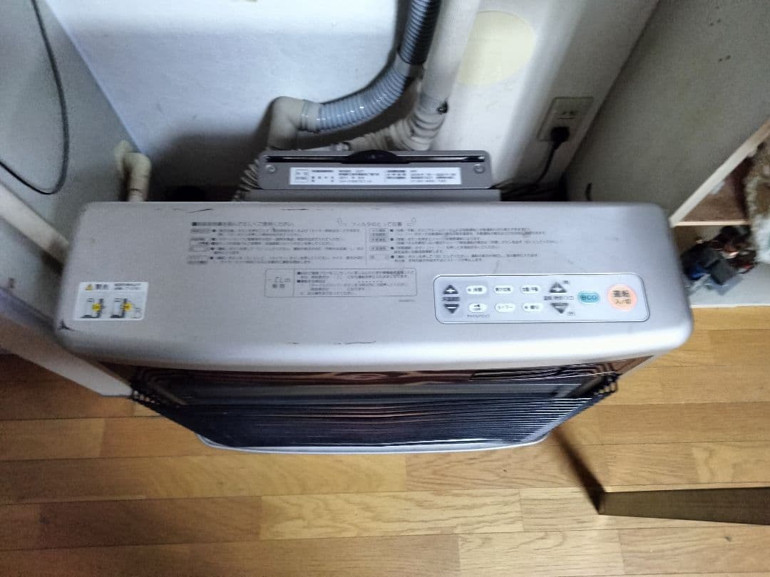 及び近郊配達 札幌発コロナFF床暖対応石油ストーブ2011年式CORONA