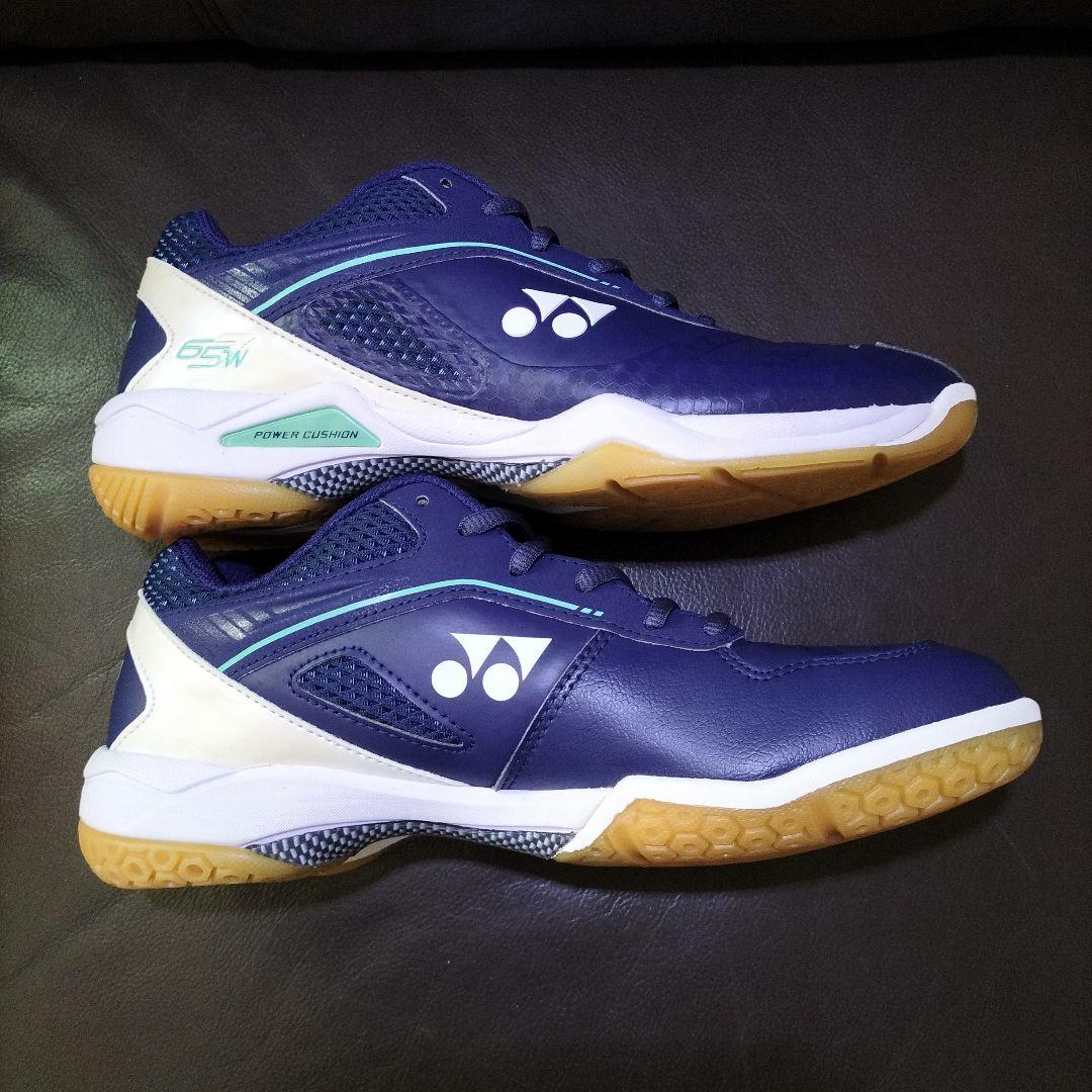 古川【YONEX】美品　25cm ヨネックス　バドミントンシューズ