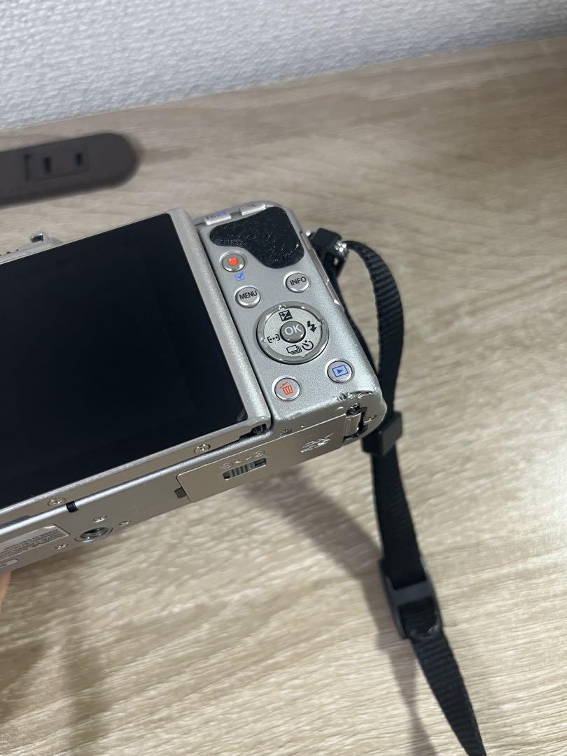 OLYMPUS PEN E-PL8 ミラーレス一眼 本体、レンズセット