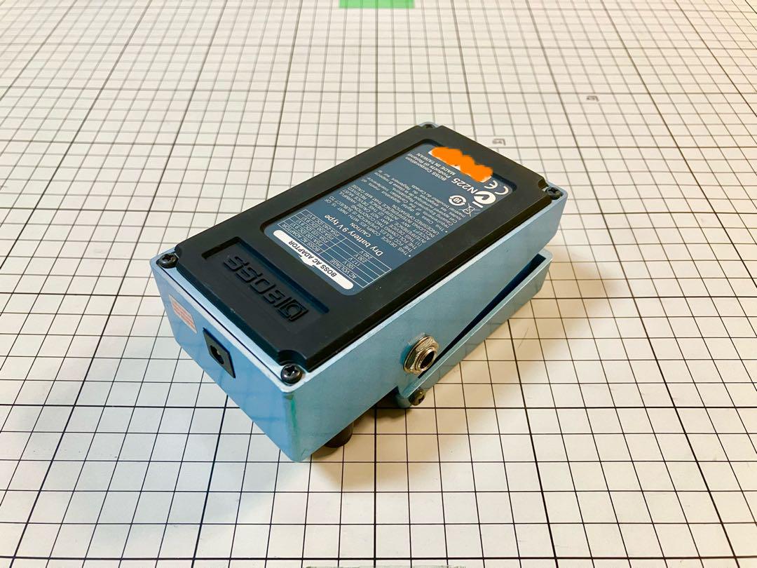 MO-2 BOSS マルチ オーバートーン コーラス ボス