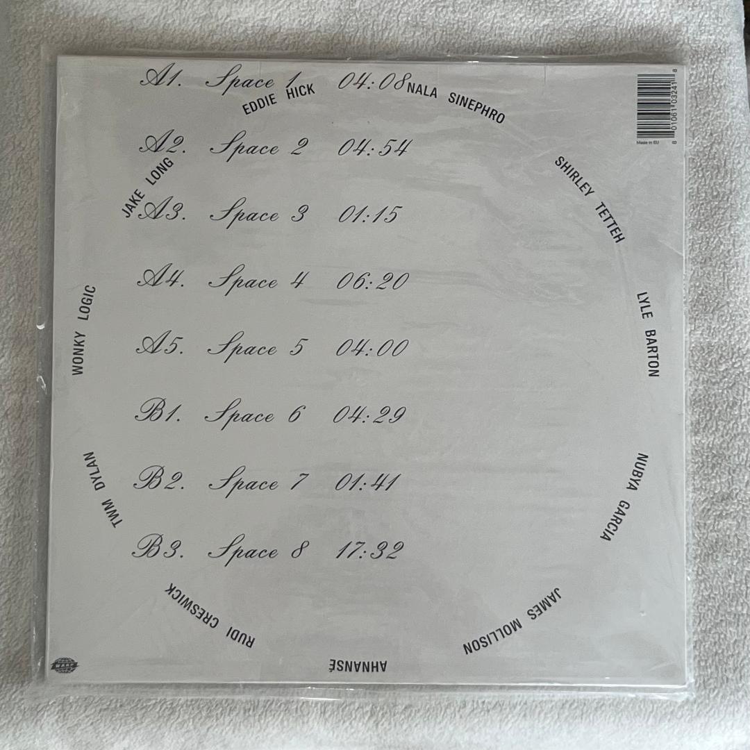 Nala Sinephro - Space 1.8 レコード 新品 Space 1.8 : Nala Sinephro | HMV&BOOKS online - WARPCD324