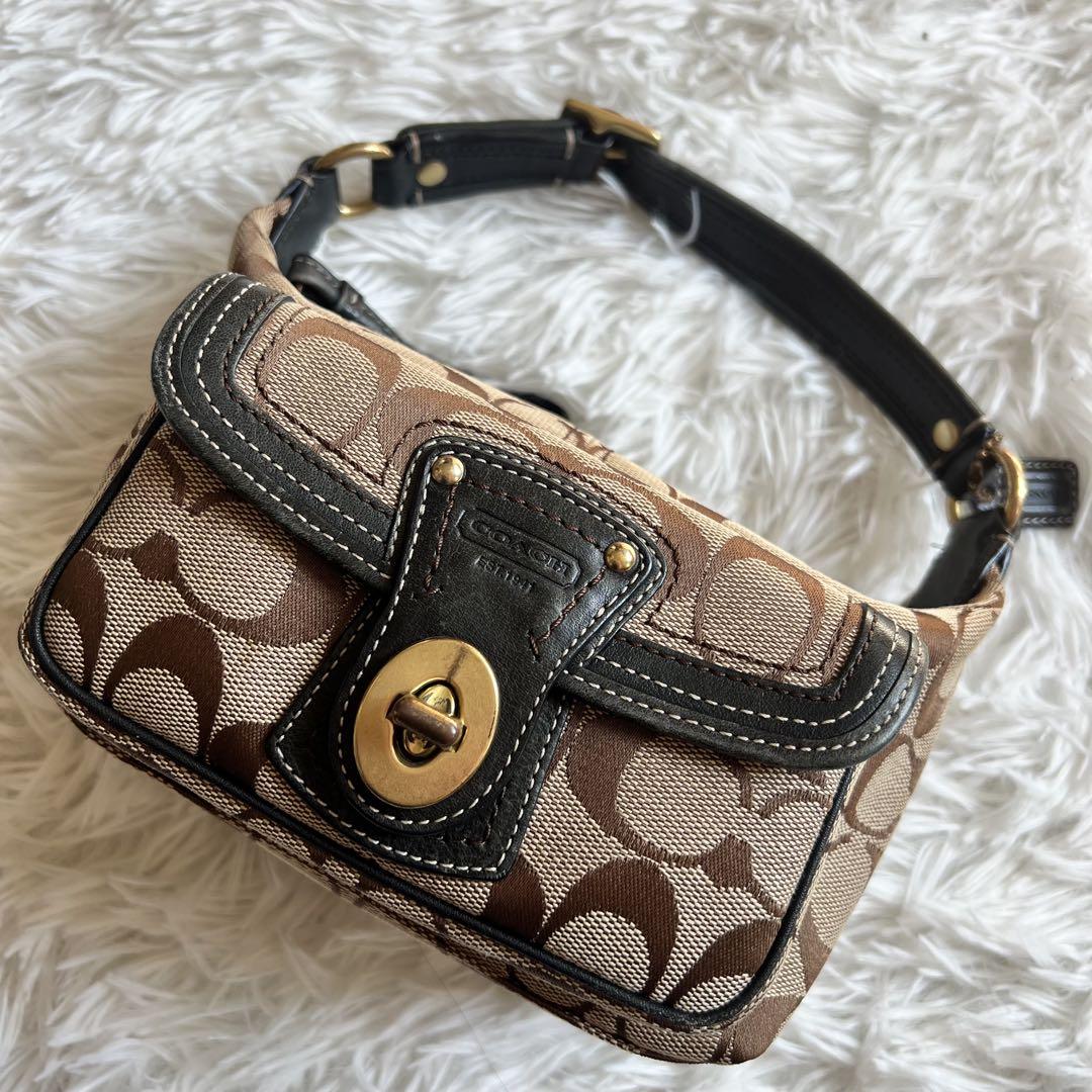 【超希少】 COACH ターンロック シグネチャー ワンハンドル