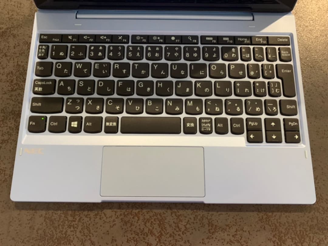 LAVIE First Mobile FM150/PAL PC-FM150PAL mm