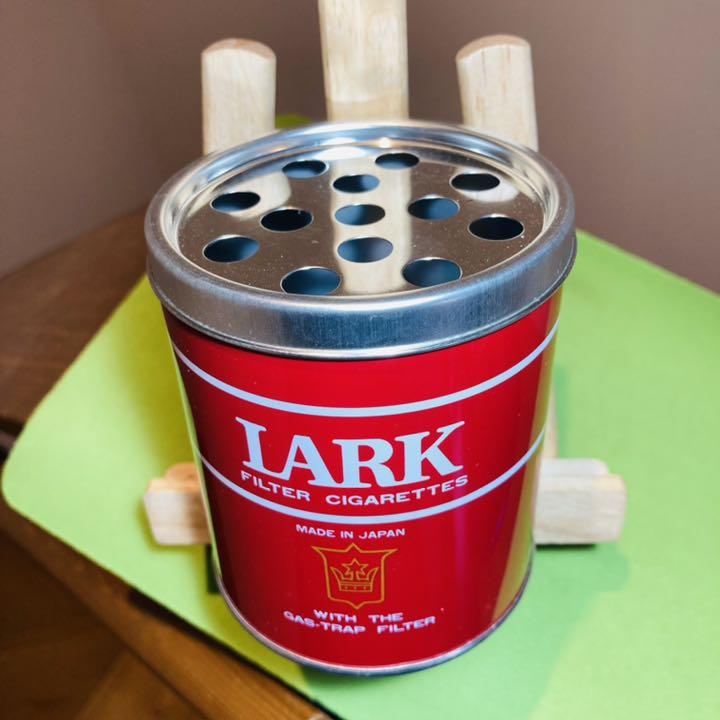 赤Larkラーク缶灰皿 昭和レトロ - メルカリ