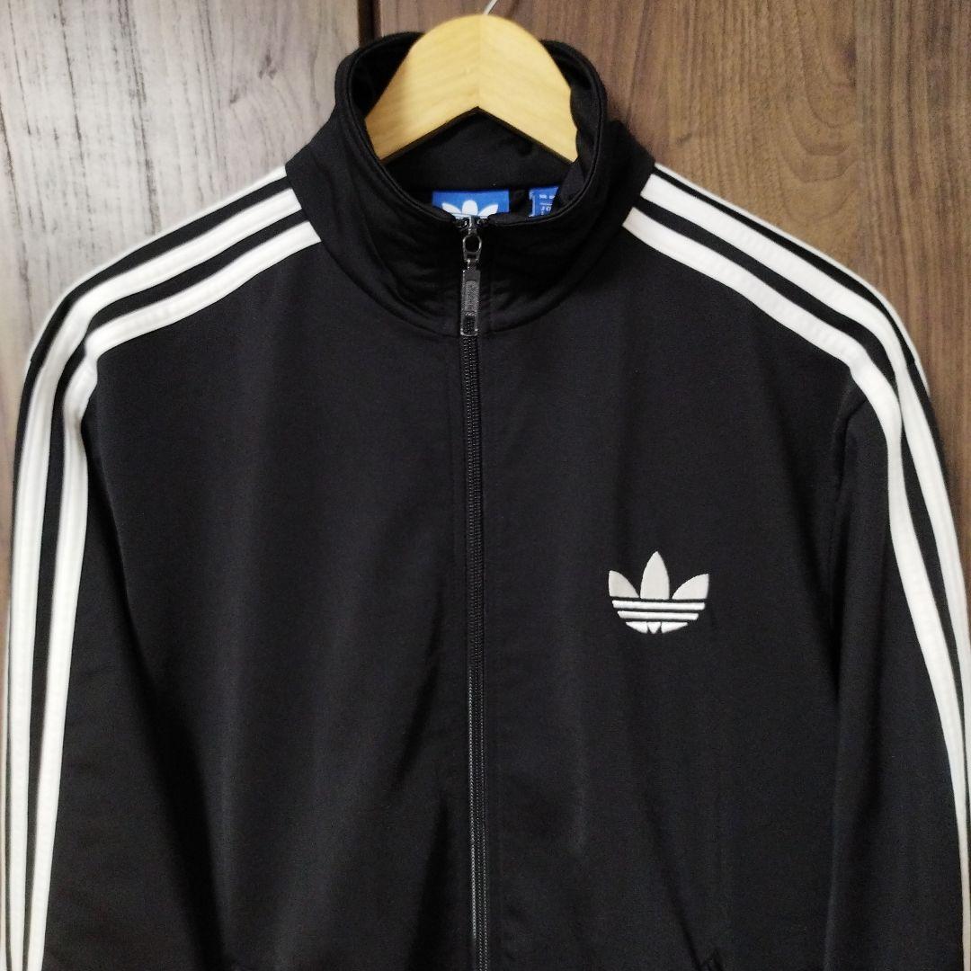 adidasアディダス　ハイネックトラックジャケット　トレフォイルロゴ　サイズL