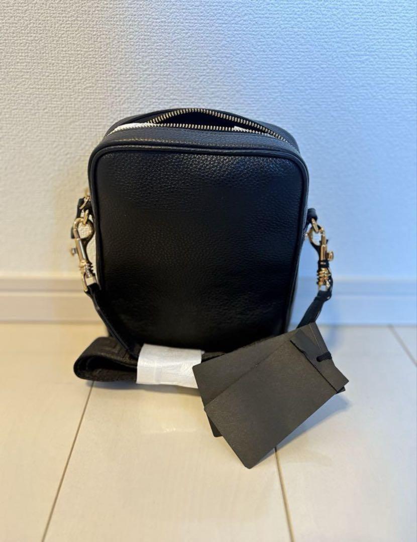 【新品】【未使用】VERSACE ショルダーバッグ